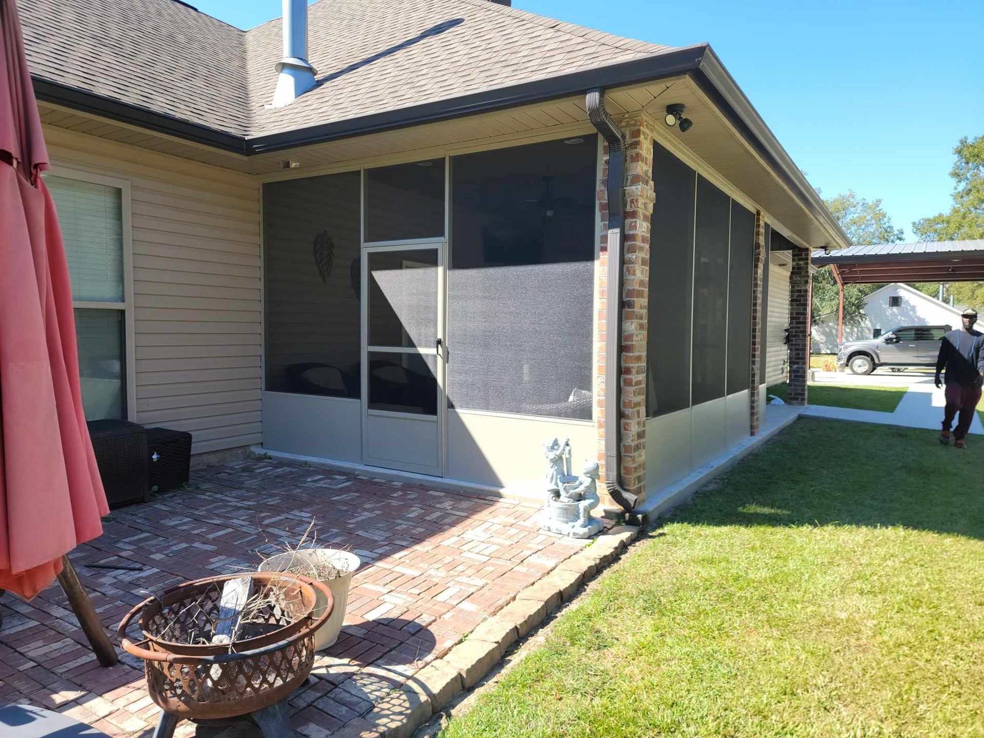 Screen Enclosures project by Northshore Gutters